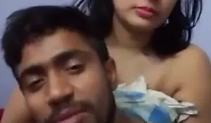Bhabhi just about heavy boobs