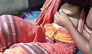 Indian Husband and wife hot making out
