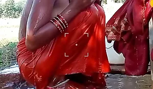 Neha bhabhi was taking bath outside, husband's cock stood back and he went home and fucked Neha bhabhi