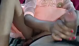 village girlfriend’s first time fucking – dirty Hindi audio