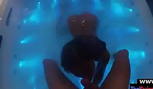 Amataur thai couple fucing in a luxury jacuzzi bathtub